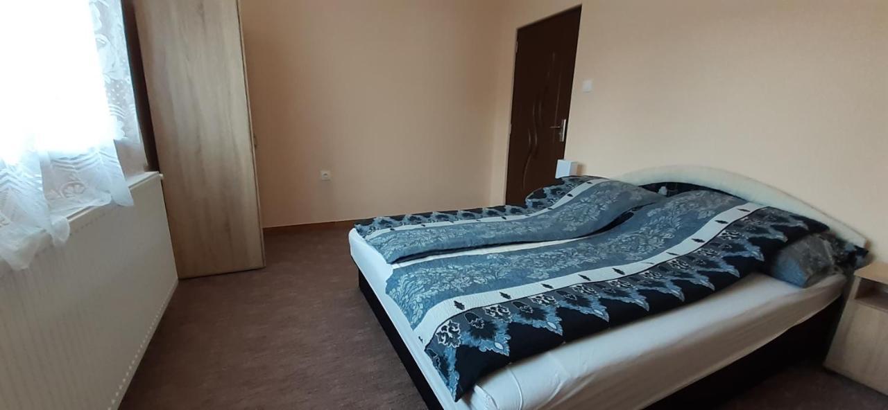 Rozika Apartman Ii. Хайдусобосло Экстерьер фото