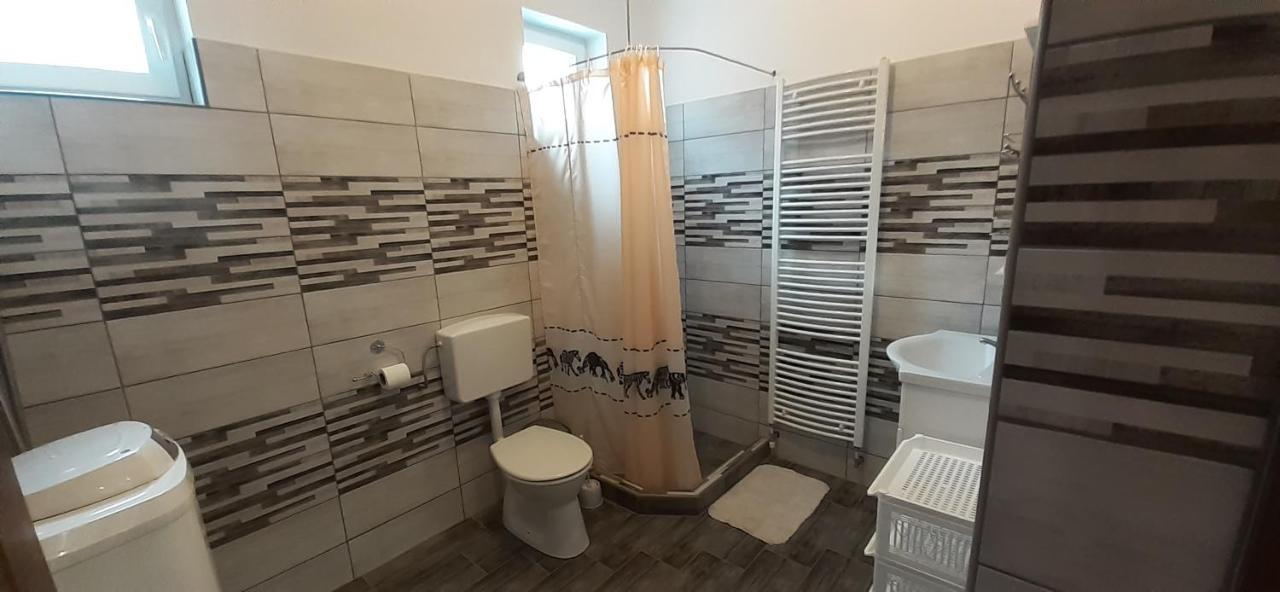 Rozika Apartman Ii. Хайдусобосло Экстерьер фото